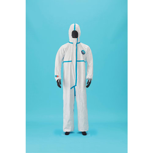 Tyvek 软件 III 型连帽延续衣服 M